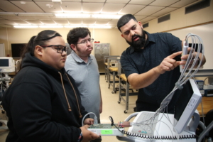 2R7A6052 300x200 - Biomedical Equipment Technology alum returns to teach at TSTC