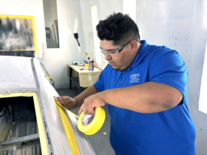 IMG 5728 2 300x225 - TSTC Auto Collision student refines refinishing skills at area business