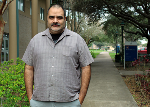 Student Success Profile - Robert Piña RobertPinaStudentProfile 72dpi - Student Success Profile - Robert Piña