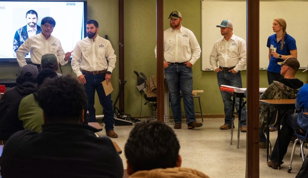 TSTC Alumni Visit BCT Students Waco Galaxy visit Feb. 21 2019 1024x592 - TSTC Alumni Visit BCT Students