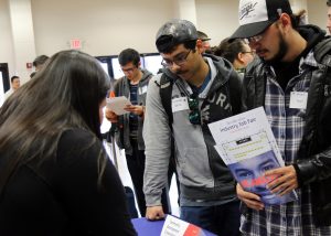 TSTC IndustryJobFair FA19 300x214 - Industry Job Fair gets TSTC students hired