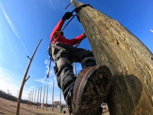 TSTC Electrical Lineworker Technology students gain experience during winter weather 23 Feb. 2021 Waco Electrical Lineworker Technology photo 300x225 - TSTC Electrical Lineworker Technology students gain experience during winter weather