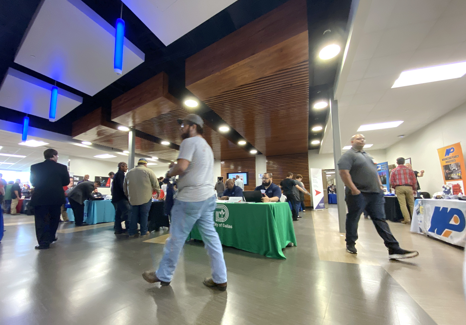 TSTC Industry Job Fair connects students, alumni with 60 prospective