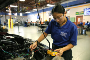 2R7A7090 300x200 - Four TSTC students look to strengthen diversity of automotive industry