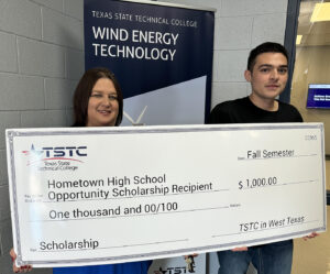 hometown wind 300x249 - Sweetwater High School graduates take advantage of new TSTC scholarship