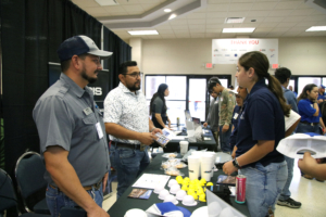 2R7A3272 300x200 - Industry Job Fair gives TSTC students, alumni chance to find right career fit