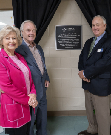 Waco The TSTC Foundation Fallas plaque and lab