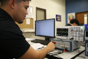 2R7A2259 300x200 - Uncle’s advice sparks TSTC student’s journey into Mechatronics Technology program